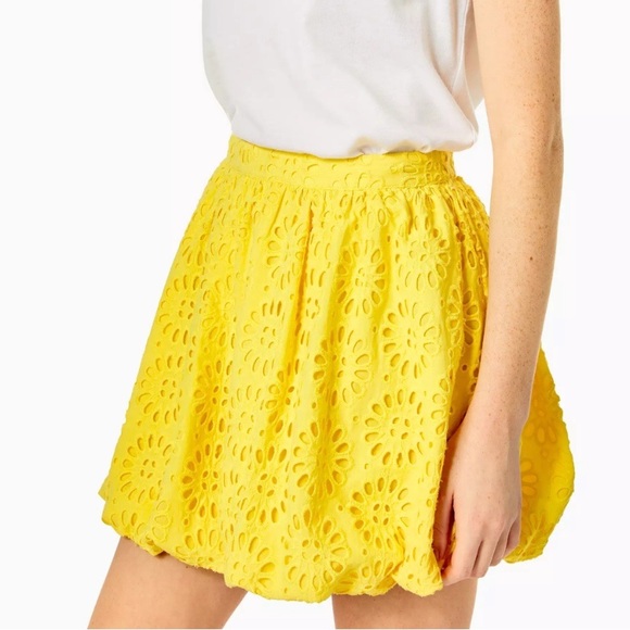 ☀️ LILLY PULITZER YELLOW EYELET HIGH WAIST MINI SKIRT! - Picture 2 of 16
